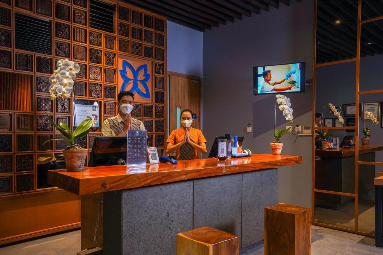 Batiqa Hotel Lampung Бандар-Лампунг Экстерьер фото